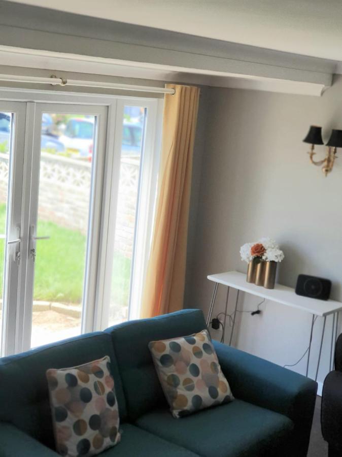 Four Seasons By The Sea Villa Peacehaven Exteriör bild